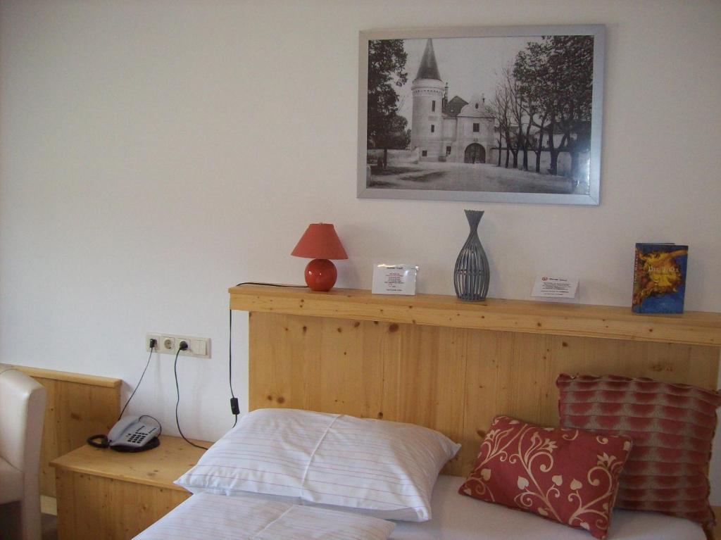 Hubertushof Fromwald Hotel Und Gasthof Bad Fischau Værelse billede